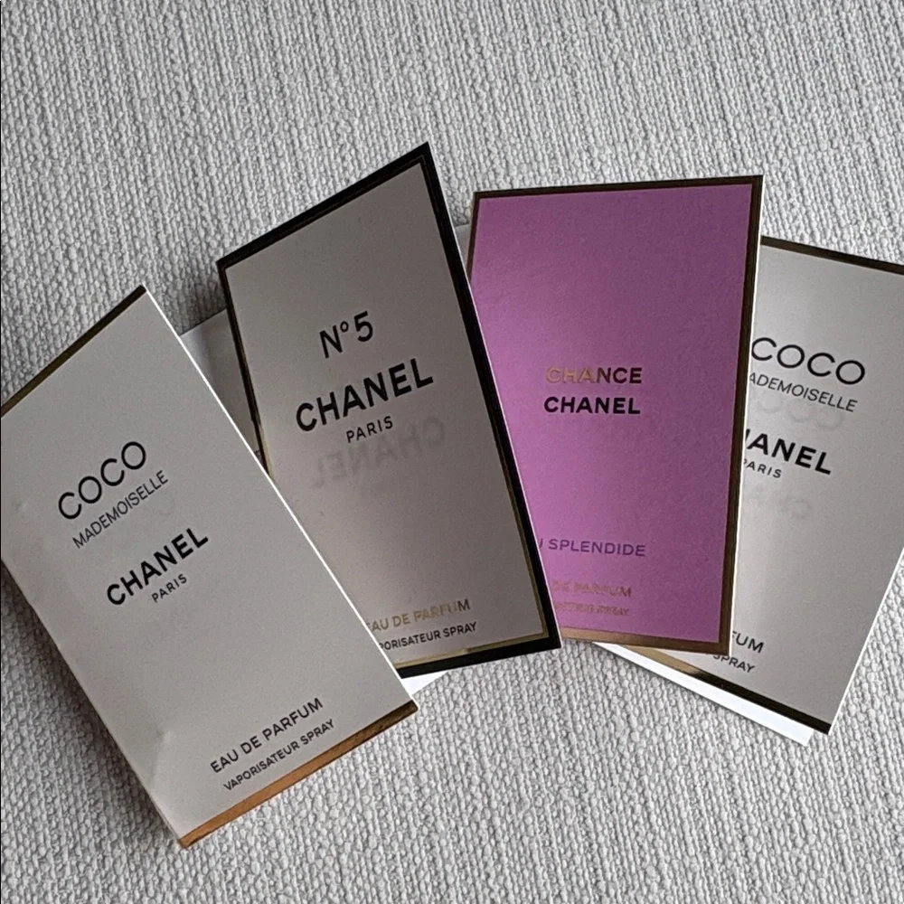 CHANEL authentic women’s fragrance sampler